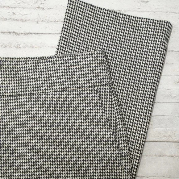 Express Black and White Houndstooth Flare Pants - Picture 3 of 7
